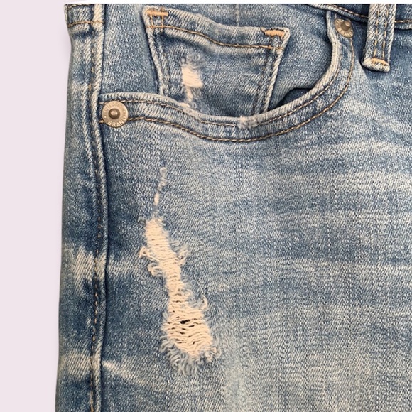 Lucky Brand Distressed Brooke Legging Jean - Picture 3 of 15